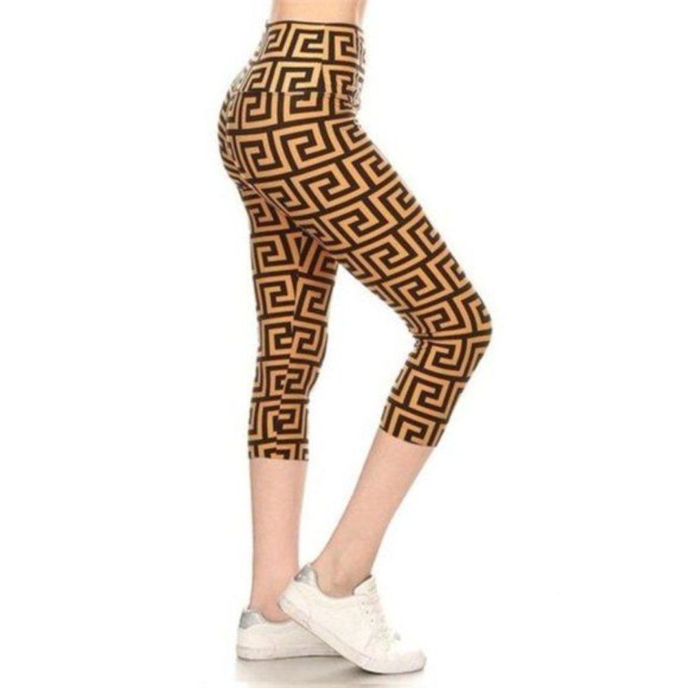 Black with Tan Grecian Print Wide Band Capri Yoga Style Leggings